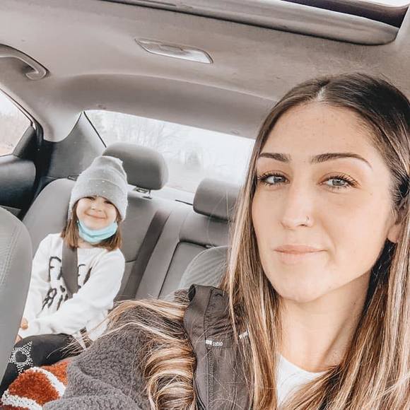 Meet your Posher, Sarah - Picture 1 of 1